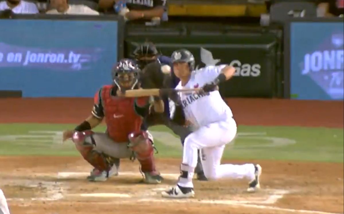 Christian Ibarra recibió un terrible pelotazo en la cara en los Playoffs 2021 de la LMB. (Captura de pantalla)