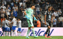 Ustari regaló el 2-1 a Maxi Meza. (Foto: Mexsport)