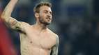 Daniele de Rossi: En un tatuaje advertía sobre su fiereza en la cancha