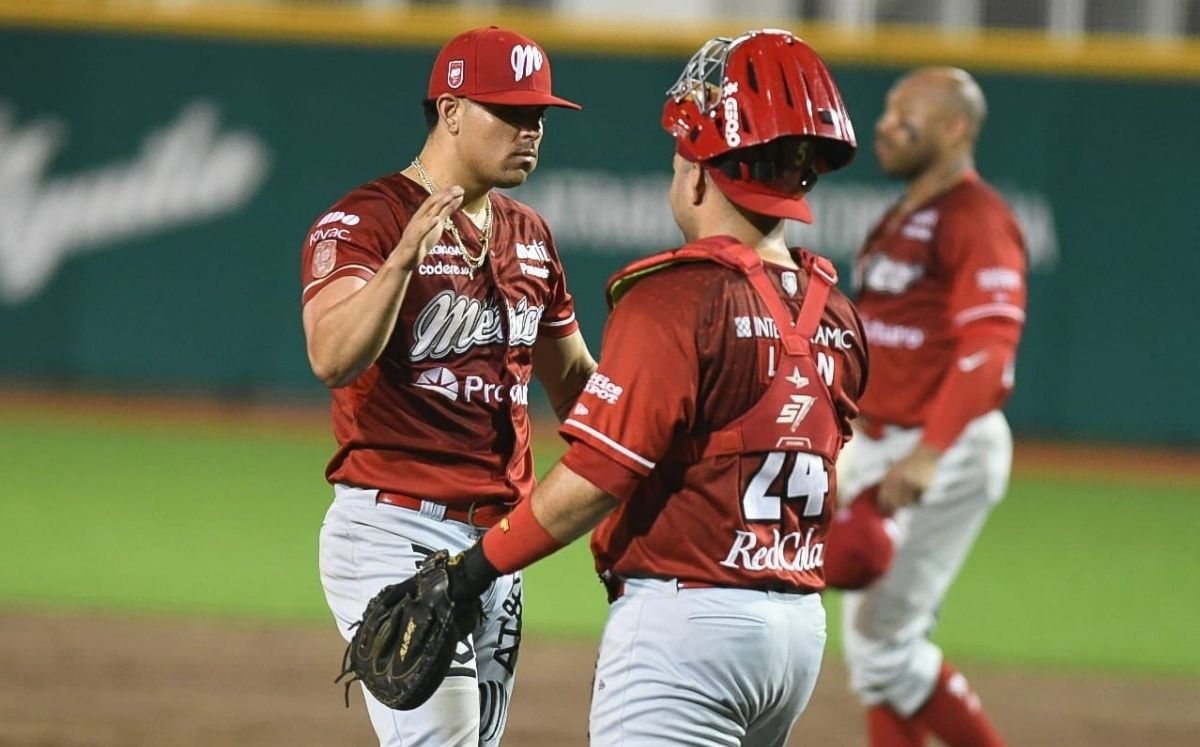 Roberto Osuna ponchó a Yasiel Puig para su tercer salvamento en estos playoffs de la LMB. (Enrique Gutiérrez)