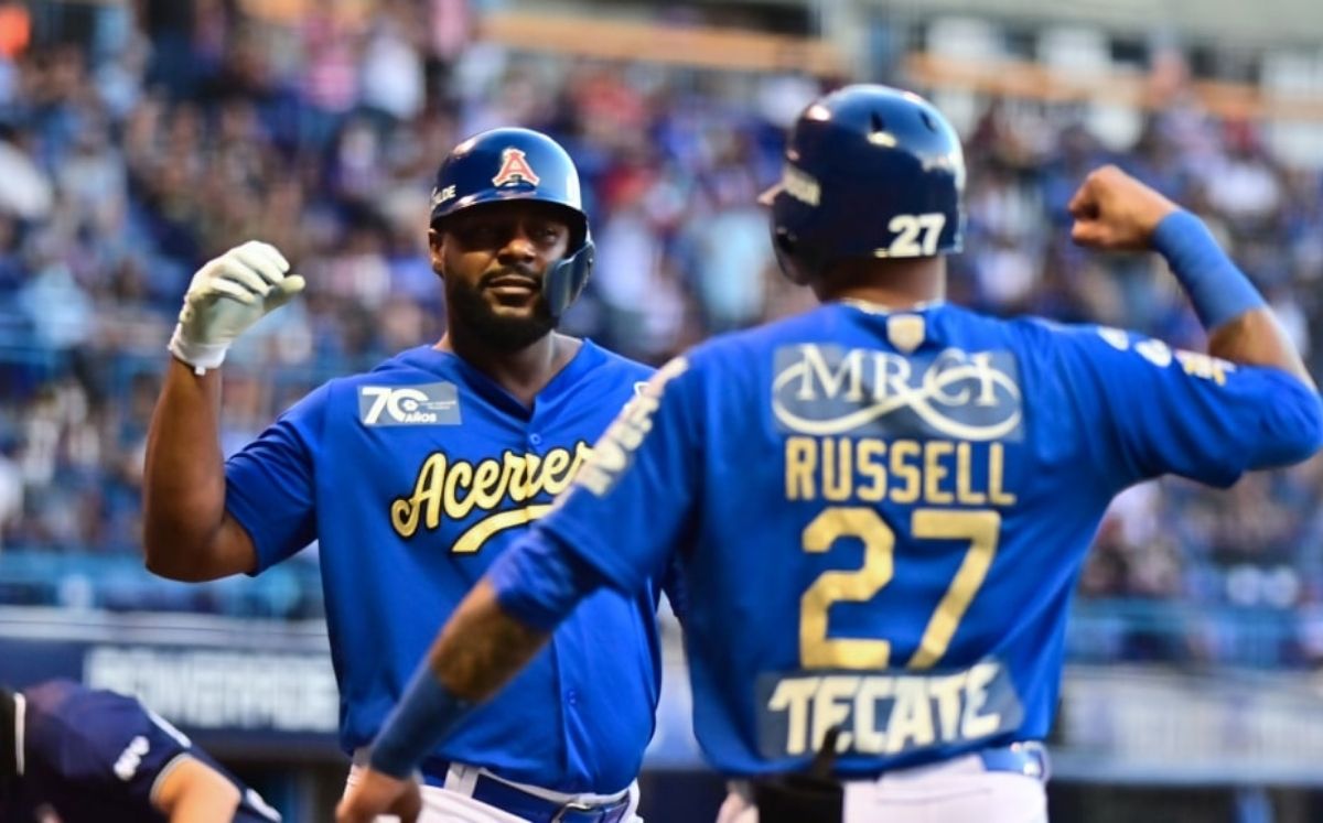 Chris Carter y Addison Russell comandaron la ofensiva produciendo 4 de 5 carreras. (Cortesía)
