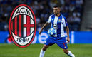 Milan quiere al Tecatito Corona.
