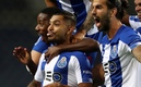 Tecatito ha destacado en el equipo. (Foto: AFP)