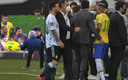 Messi y Scaloni estaban furiosos tras la suspensión del partido ante Brasil. (Foto: AFP / BeIn Sports)