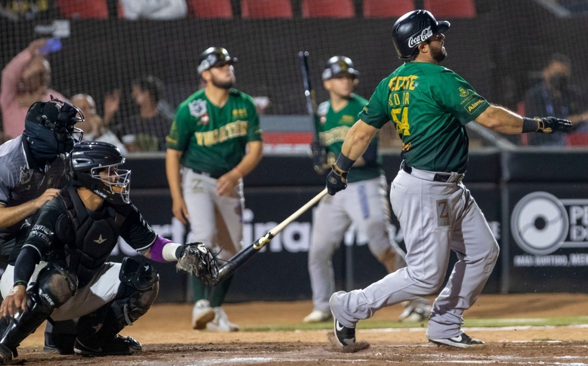Humberto Sosa bateó de 3-2 con dos hits productores en dos outs. (Diego Pérez/Toros)