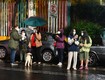 Varias personas salieron de sus domicilios ante el sonido de la alerta sísmica. Foto: AFP