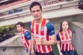 La playera de Chivas con la iniciativa Forever Better, de Puma. Foto: Puma