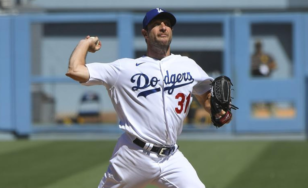 ¡Histórico! Max Scherzer lanza inning inmaculado y llega a 3,000 SO