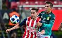 Canelo Angulo confía en que comiencen a darse los resultados para Chivas (Imago7)