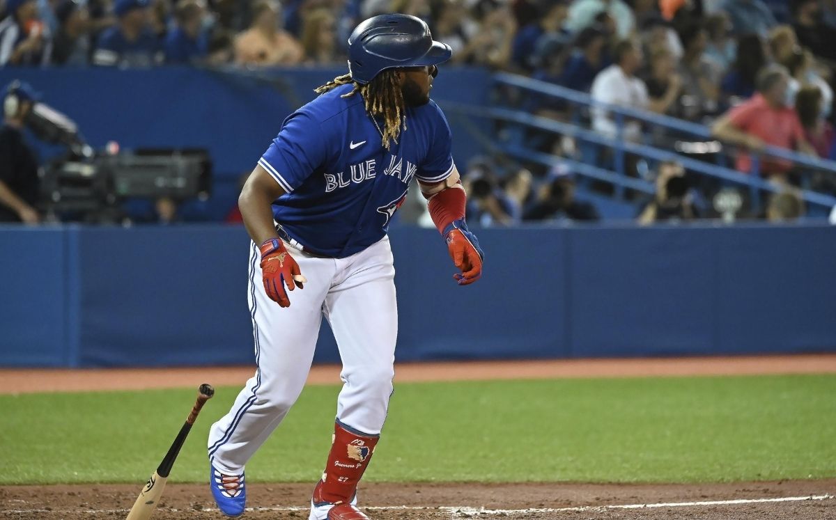 Vladimir Guerrero Jr. dio su home run 46 de la temporada 2021 en MLB. (AP)