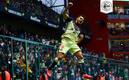 Henry Martín festeja un gol con el América. (FOTO: Imago7)