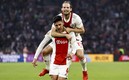 Edson Álvarez hizo el primero de tres goles para el Ajax. FOTO: AFP.