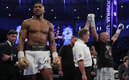 Joshua fue exhibido ante su público | Reuters