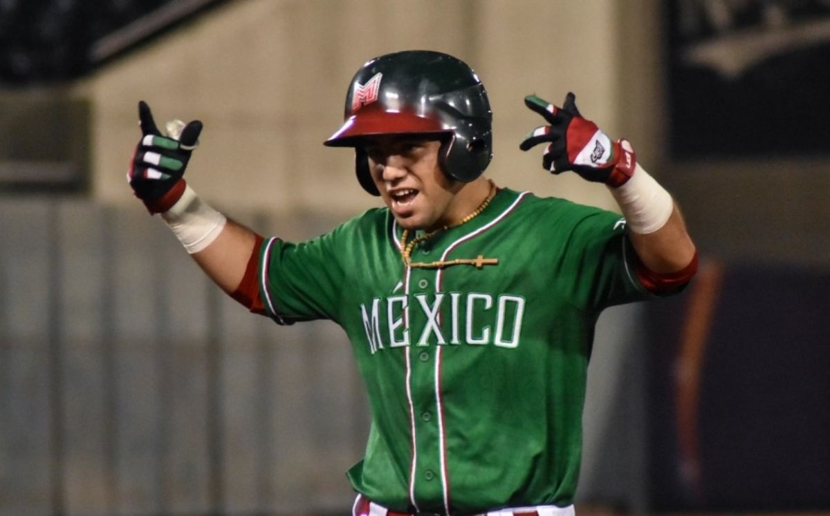 La ofensiva hizo un rally de seis carreras en la octava para sellar el juego. (lmb.com.mx)