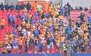 Algunos aficionados de Tigres se enfrentaron a las afueras del estadio al acabar el juego. Foto: Imago7
