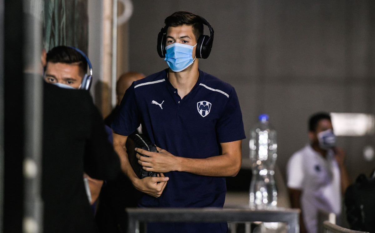 César Montes durante un partido de Rayados. (FOTO: Mexsport)