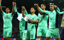 El equipo celebró al final. (Reuters)