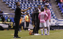 Larcamón criticó decisiones arbitrales. (Foto: Imago7)