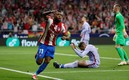 Thomas Lemar celebra su gol ante los catalanes. FOTO: Reuters.