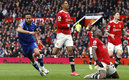 Los Reds se salvaron. (Reuters)