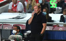 Koeman siente la presión por su puesto. (Foto: AFP)
