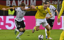 Alemania y Rumania sostuvieron un partido vibrante en Volksparkstadion. (Foto: AFP)