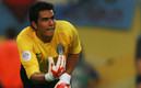 Oswaldo Sánchez asegura que el gol de Maxi le sigue doliendo. (FOTO: Mexsport)