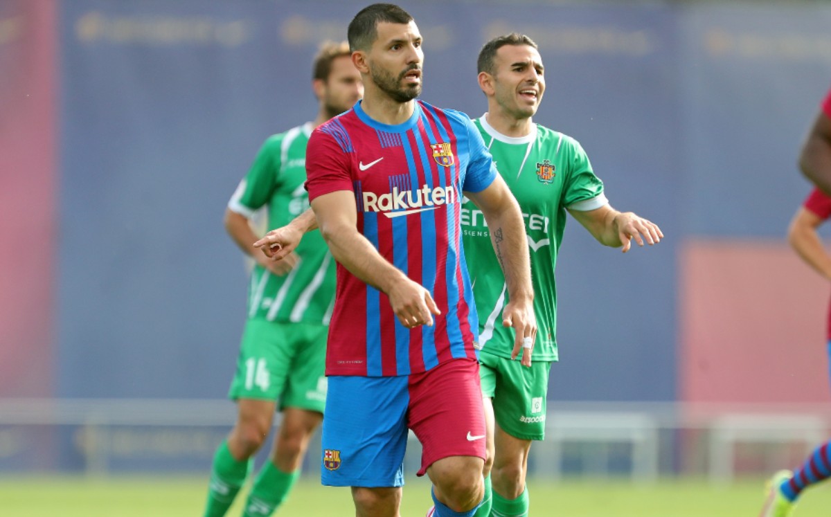 El Kun Agüero pronto podría estar listo para hacer su debut oficial con los culés. FOTO: Europa Press.