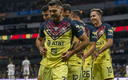 Los jugadores del América festejaron de forma peculiar su gol a Tigres. (Foto: Mexsport)