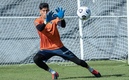 El portero Esteban Andrada estuvo practicando para atajar penales. (Foto: Rayados)