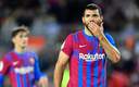 EL Kun Agüero no pudo continuar en el juego entre Barcelona y Alavés (AFP)