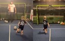 Noah es un pequeño de tres años que se ha vuelto viral por su forma de entrenar (Instagram @noah.ba10)