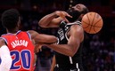 Harden tuvo un despiste ante los Pistons. Foto: AFP