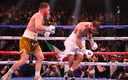 Caleb Plant perdió su invicto ante el mexicano Canelo Álvarez (AFP)