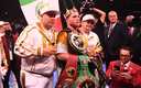 Canelo Álvarez, nuevo campeón indiscutible de los pesos supermedianos (AFP)