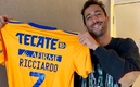 Ricciardo se tomó la fotografía con gusto. (Foto: Tigres)