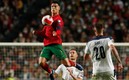 Cristiano Ronaldo durante el duelo contra Serbia. Foto: Reuters