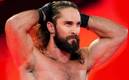 Seth Rollins fue atacado por un fan que saltó la barricada en Monday Night RAW (Foto Google)