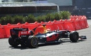 Checo Pérez ha sido la sensación desde su llegada para el GP de México. (Foto: Montse H. Tula)