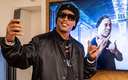Ronaldinho estuvo en prisión debito a pasaporte falso (Twitter @10Ronaldinho)