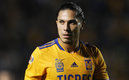 Salcedo no estaría ante Santos | Imago7