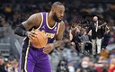 Una pareja fue expulsada del Pacers vs Lakers por 'orden' de Lebron James. (Foto: AFP)