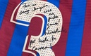 Piqué le dio esa dedicatoria al jugador del Betis. (Foto: Instagram @Joaquinarte)