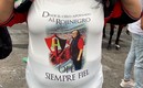 Susana Castillo, hija de Ofelia , mostró la playera especial por su mamá. Foto: Mediotiempo