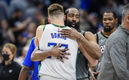 Doncic no pudo evitar la debacle de los Mavericks | Reuters