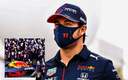 Checo Pérez no pudo acudir a los festejos en Milton Keynes (Twitter @redbullracing)