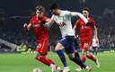 Tottenham y Liverpool empataron por 2-2 en la J18 de la Premier League (Reuters)