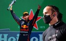 Checo Pérez tuvo una buena campaña con Red Bull en este 2021. FOTO: Imago7 / Reuters.