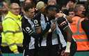 Es el segundo aplazamiento consecutivo para Newcastle (AFP)