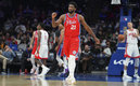 Embiid mostró su etiqueta de súper estrella | AFP